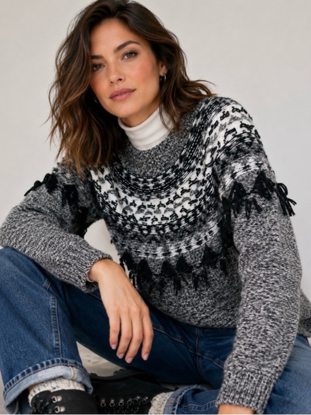 NWT Vince Camuto Fairisle Fringe Crewneck Sweater Size Medium